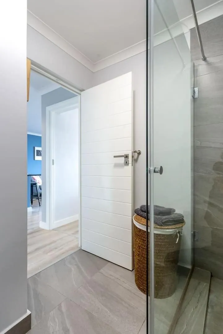 Tranquil, Spacious, Quiet Trendy With A View Le Cap 0*,  Afrique du Sud