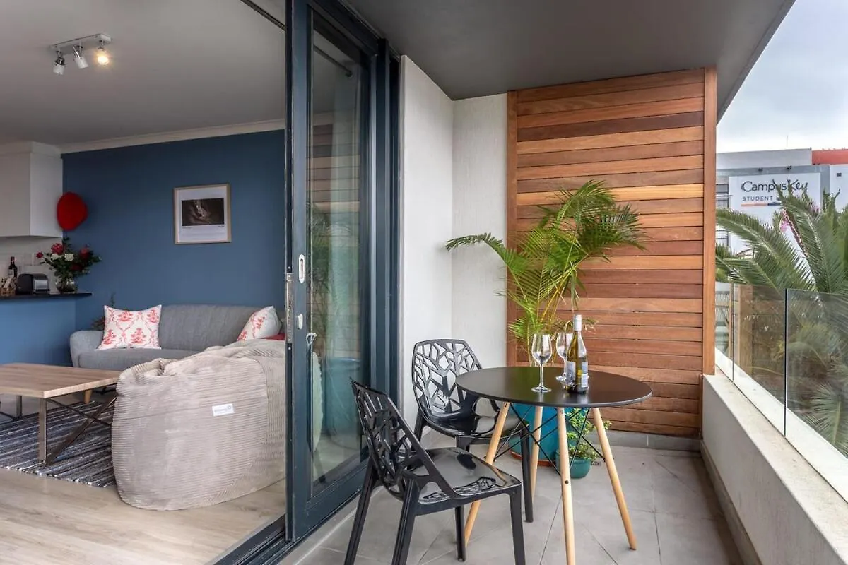 Appartement Tranquil, Spacious, Quiet Trendy With A View Le Cap