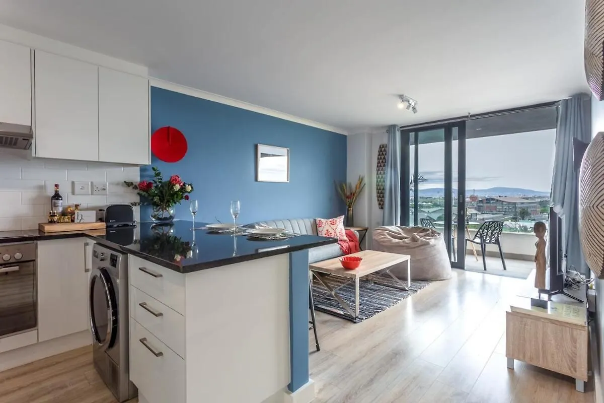 Contatti di Tranquil, Spacious, Quiet Trendy With A View